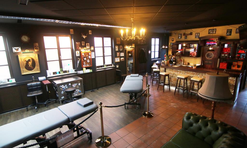 10 Best Tattoo Parlors in Alaska